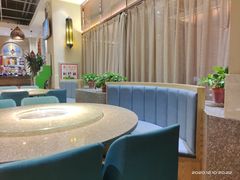 大堂-马老六清真餐厅(雁滩店)