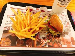 -The Habit Burger Grill 哈比特汉堡(复兴soho店)