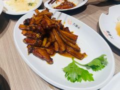 -六泰居·尔滨地标·东北菜(泰山路店)
