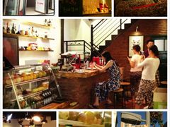 -84那年咖啡馆(李沧万达店)