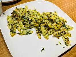 黑**药