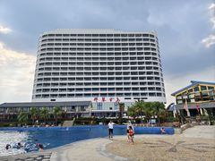 -那琴半岛地质海洋公园