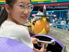 -蓝精灵乐园·世茂精灵之城主题乐园
