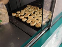 红豆包-苏顺成纯绿豆饼(中华南大街店)