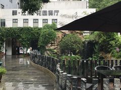 -千滋百味·醉江澜花园餐厅(街道口店)