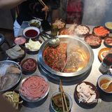 啊哈哈哈，4.8折吃到了，爽歪歪  环境：挺有烟火气