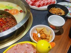 -沸炉重庆老火锅(军事博物馆店)