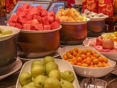 -广州万富希尔顿酒店·感趣自助餐厅·金秋蟹宴生蚝海鲜刺身烧烤