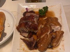 -港丽餐厅(高德置地店)