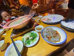 -民食香·腊排骨野生菌美食(木府店)