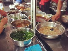 只卖火巴猪脚米线-鸿浩扒猪脚米线