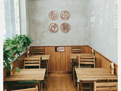 -沪上阿姨·精选茶饮(山大路店)