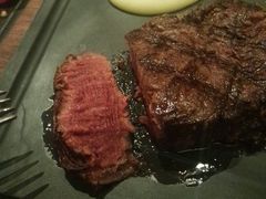 -恰餐厅及酒吧 CHAR Bar & Grill (北京丽都皇冠假日店)