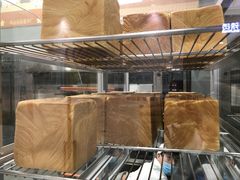 -西山公园面包厂(世纪城店)
