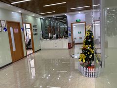-茂菊口腔连锁(浦东南路店)