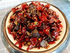 麻辣牛肉粒-易老头三样菜(南滨路总店)