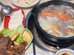 -九寨沟特色牦牛肉汤锅