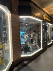 -CASTER跳舞俱乐部