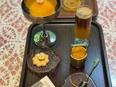 -月亮眼花园餐厅书吧酒吧