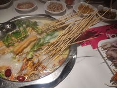 -佰人王串串香火锅(洋珠巷店)