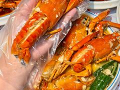 -三妹小龙虾·黄油蟹(华侨城总店)