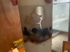 -喜茶(杭州滨江宝龙店)