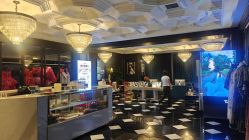 -鼎极摄影(世纪金源店)