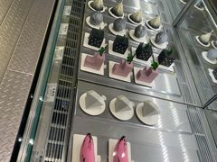 -好利来(建邺吾悦广场Lab主题店)