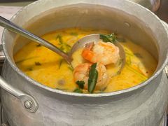 -大头虾越式风味餐厅(光明广场店)