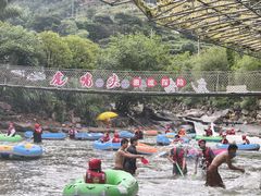 -虎啸峡漂流