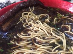 -小龙大肉面馆