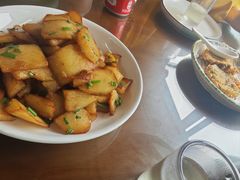 -芦茨金富饭庄·25年老字号·专做稻草鸡