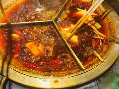 -叁口煮老火锅(东升店)