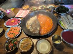 -萍姐火锅·公路夜市(武汉首店)