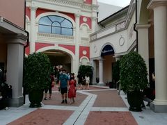 -佛罗伦萨小镇广佛名品奥特莱斯(疏港路店)