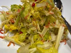 马家沟芹菜-鞍山大白鲨美食酒店