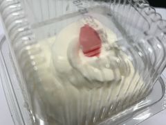 鲜奶小方蛋糕-红宝石·鲜奶小方·海派西点房(南丹店)