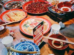 -半步颠小酒馆(繁花中心)