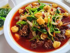 草原土鸡焖花卷-马旭土鸡焖花卷新疆菜大盘鸡·真域顺西域美食(天马大道店)