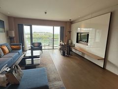 -上海佘山世茂艾美酒店