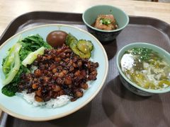 -巷仔内·台湾卤肉饭(七宝店)
