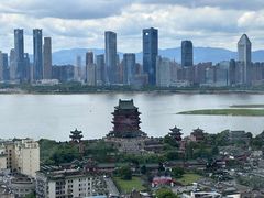 -东方豪景花园酒店·怡景旋转餐厅