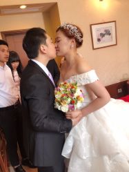 -花轿喜屋婚礼策划