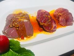 -纳鲁孜·新疆特色餐厅(上海悦荟广场店)