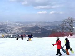 -中旅松花湖滑雪场