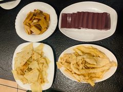 -湘肠香火锅店(团结湖店)