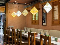 -云海肴·汽锅鸡·云南菜(天山百盛优客店)