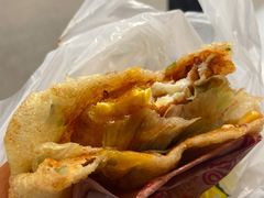 爆浆炸蛋-小红车炸蛋葱油饼