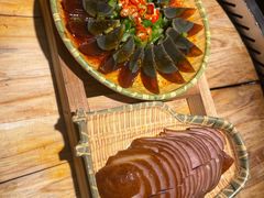 -田家大院东北农家菜铁锅炖(西安总店)