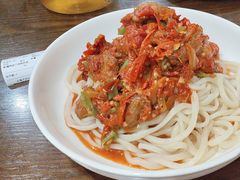 -盾亚新疆餐厅(松江万达广场店)